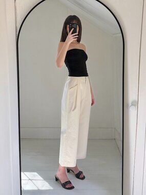 Something To Hold Caravan Wide Leg Cropped Trousers in Natural NWT Size S $155